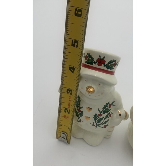 Baum Bros. Set of 2 Mr & Mrs Snowman Salt and Pepper Shakers. Christmas - Picture 8 of 9